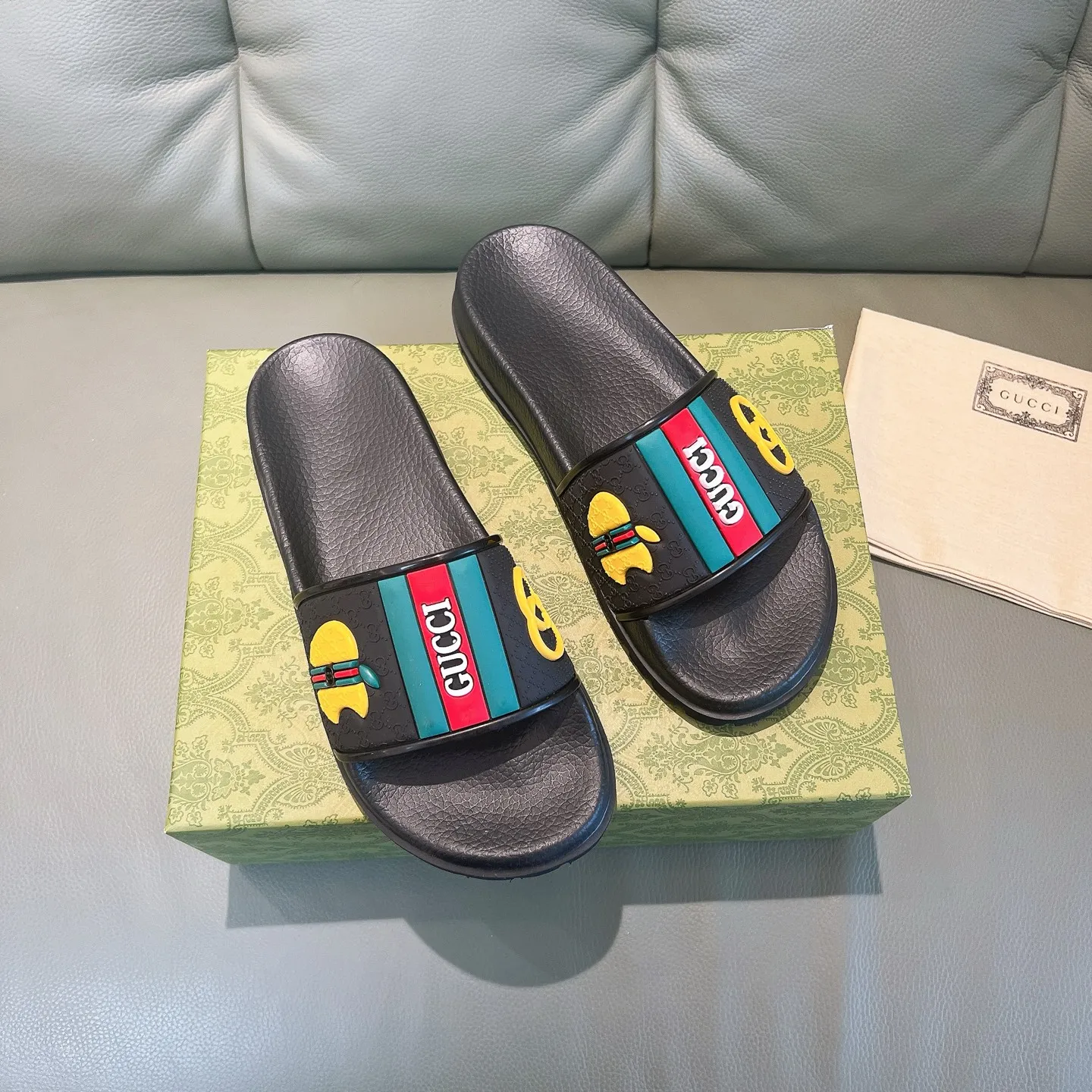 Men's Men's Shoes 130🐮🐮Gucci Gucci Slippers Gucci 2024 latest beach sandals slippers Original molding double G LOGO Original molding consistent Outsole: Men's Men's Shoes u double-layer outsole Size: 35-46